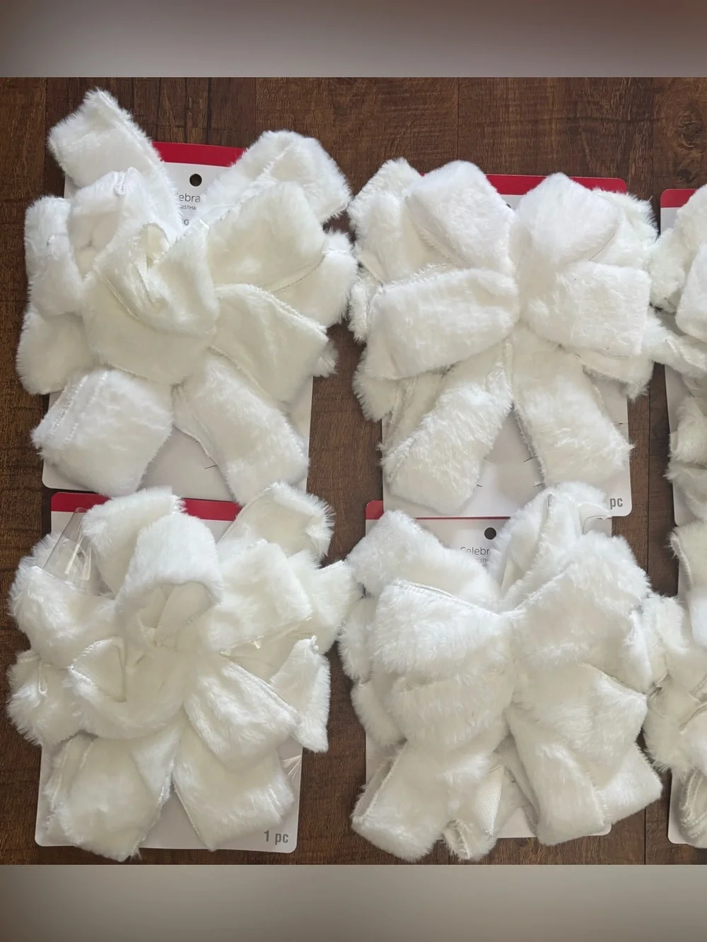 Large Christmas tree topper bows NEW NWT faux fur white 10 total 21”